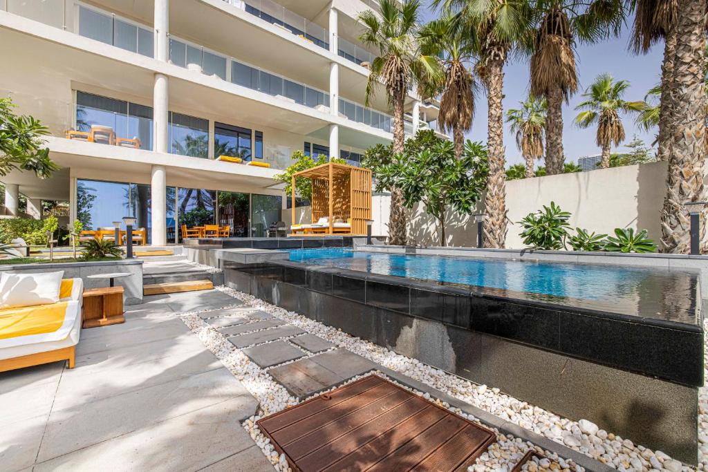 FIVE PALM 3-Bedroom Villa with Private Pool